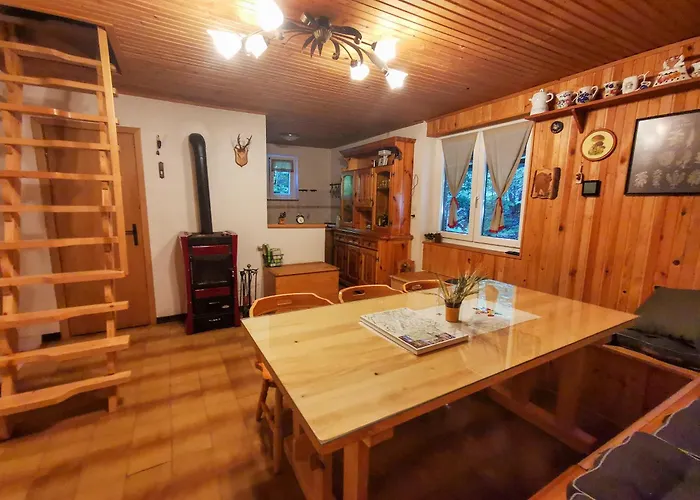 Koca Kresnica Holiday home *